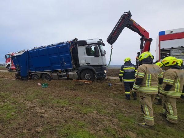 20251203_145738_bearb